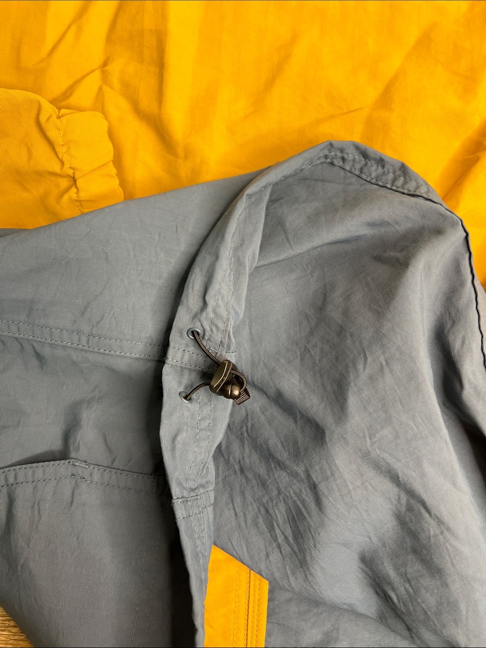 L.L.Bean Colorblock Hooded Windbreaker Jacket Tan Blue Lightweight Men’s M - Picture 4 of 11